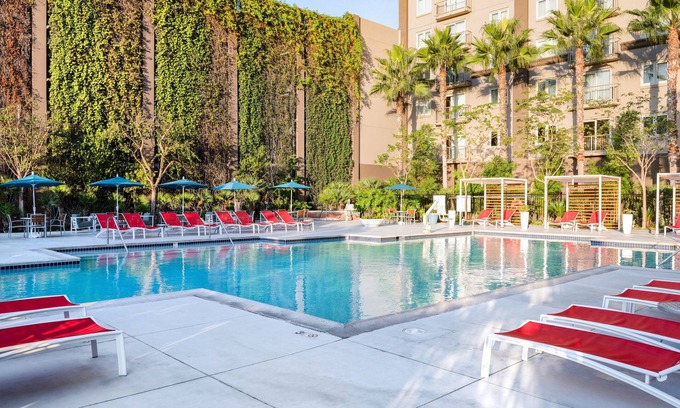 Anaheim Resort Hotel | WorldMark Anaheim