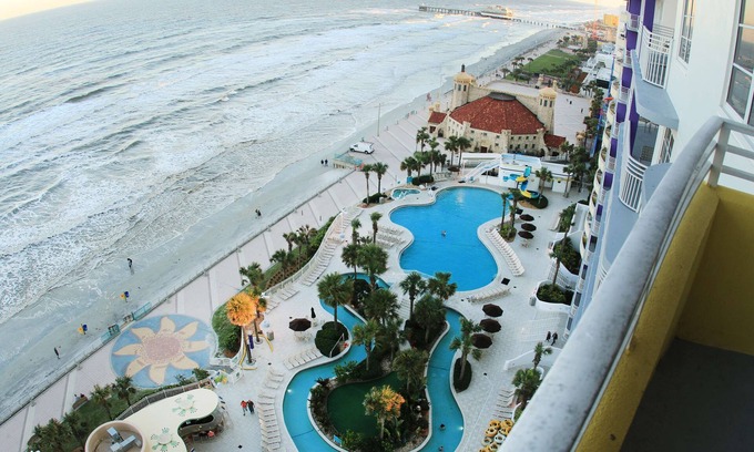 Volusia County Resort | WorldMark Ocean Walk 2br Ocean Front Condo