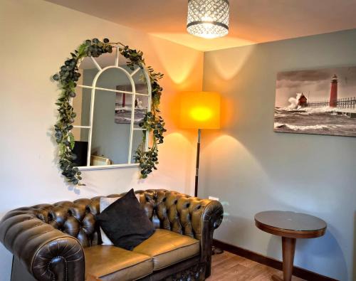 Llanybri Ski Chalet | Wren 23-Hot Tub-Woodland Lodges-Tenby-Pembroke