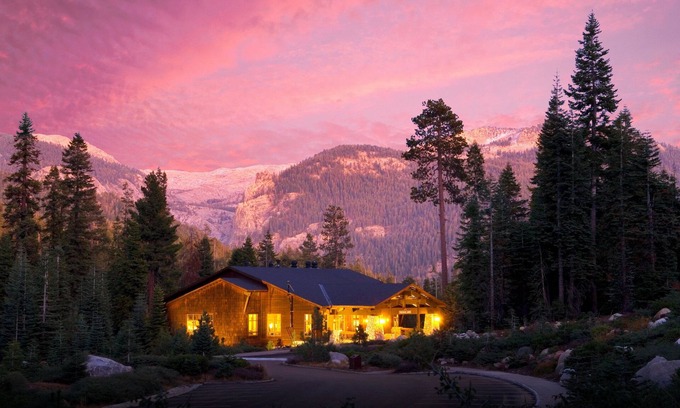 Sequoia National Park Hotel | Wuksachi Lodge