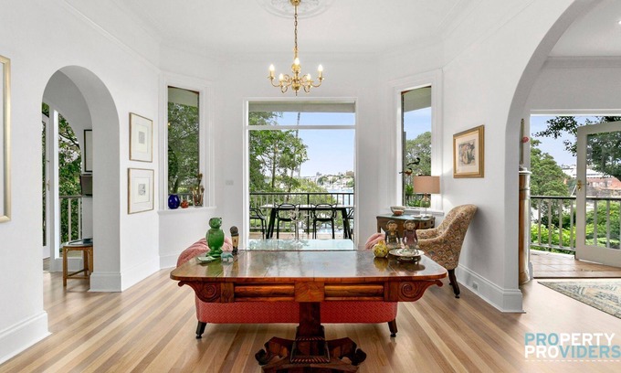 Neutral Bay Apartment | Wycombe Waterfront Apartment at Kurruba Point