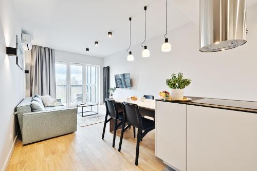 Baluty Apartment | Wygodny apartament przy centrum Manufaktura z parkingiem