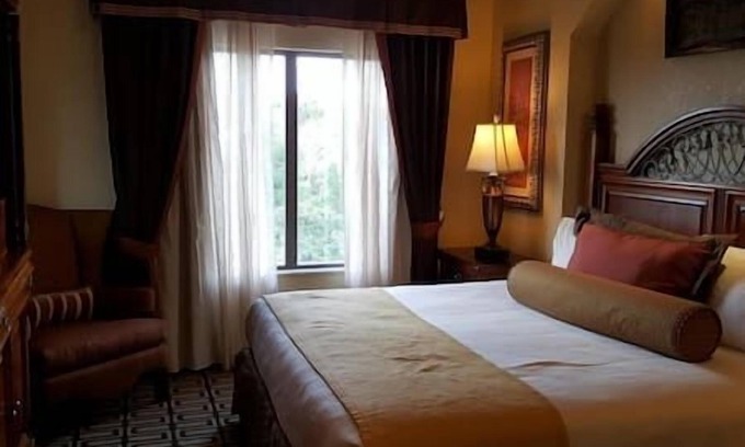 Bay Lake Hotel | Wyndham Disney Bonnet Creek Disney, Game Room