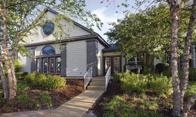 Williamsburg Resort | Wyndham Kingsgate- 2 Bedroom Unit Sleeps 6!