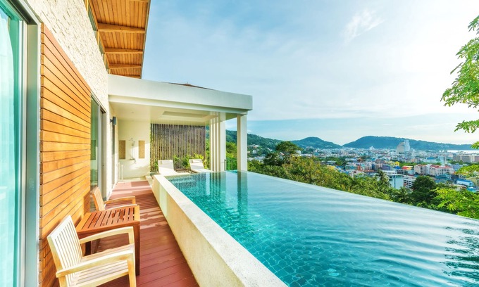 Patong Resort | Wyndham Sea Pearl Resort Phuket