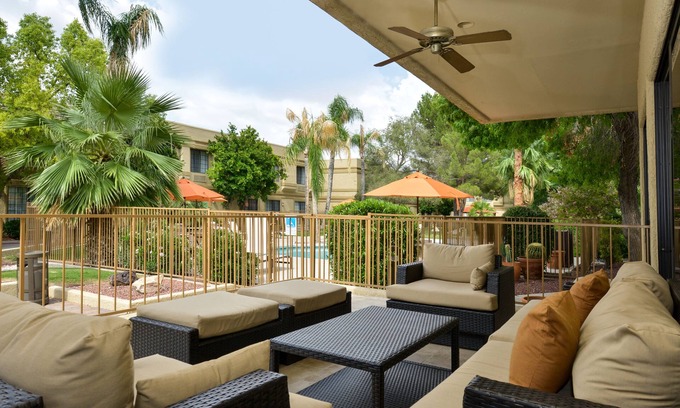 Tucson Hotel | Wyndham Tucson Airport Hotel & Conference Center