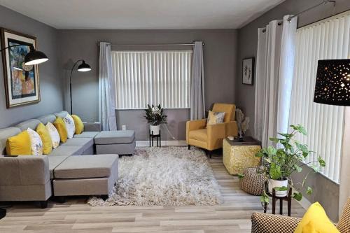 Allapattah Villa | Wynwood Miami Family Oasis