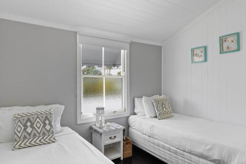 Marcoola Apartment | "Xanadu" Charming 2-Bed Retreat by Marcoola Beach