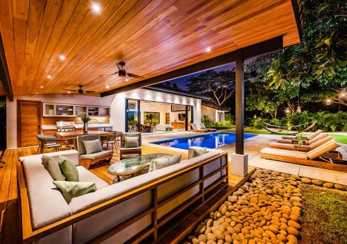 Tamarindo Villa | Xanadu Luxury Villa 5BR - 10P Tamarindo - Hacienda Pinilla