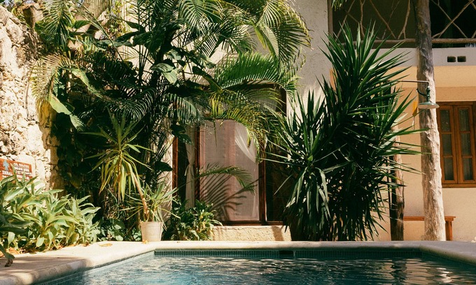 Colonia Adolfo Lopez Mateos Hotel | Xiknal Cozumel