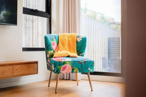 Bentleigh Apartment | XV - Sun Soaked Ultimate Bentleigh Convenience