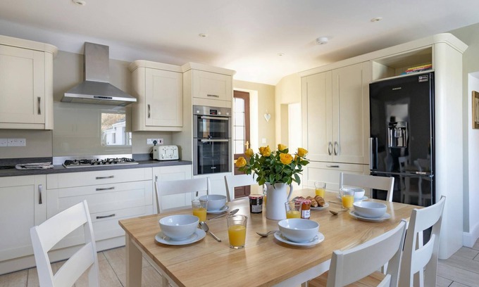 St Dogmaels Cottage | Y Bwthyn, St Dogmaels