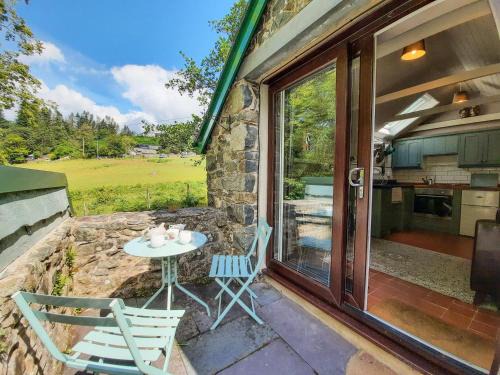 Dolgellau House | Y Gribyn - Modern stone cottage within Snowdonia's National Park