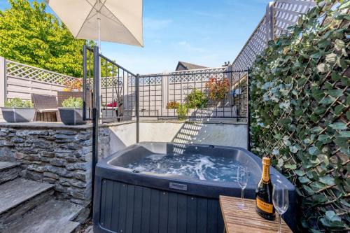 Cwmtirmynach House | Y Nyth