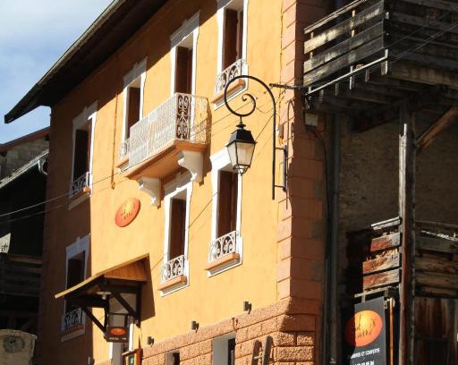 Aiguilles Hotel | Yak Avenir