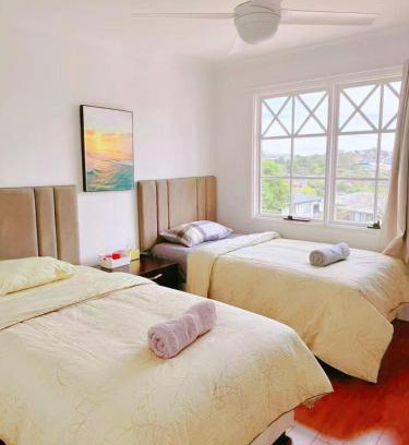 Wishart House | Yaka room