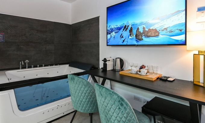 Tiberias Old City House | Yalarent Malina motel in Tiberias