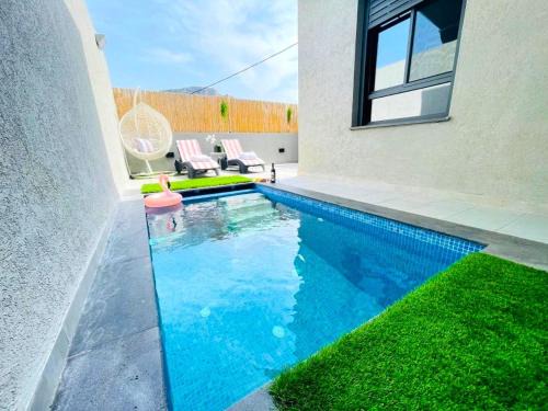 Migdal Apartment | Yalarent Melody- Suites with privat pools