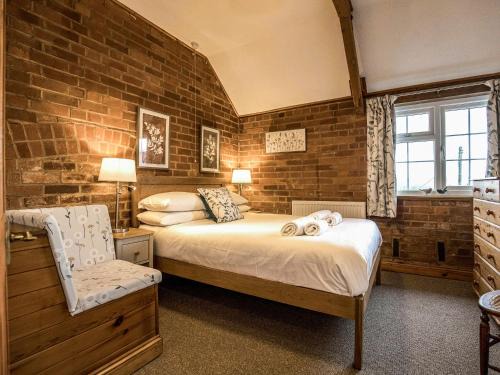 Ledbury House | Yarlington Mill