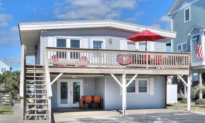Long Beach House | Yat Da Beach Up