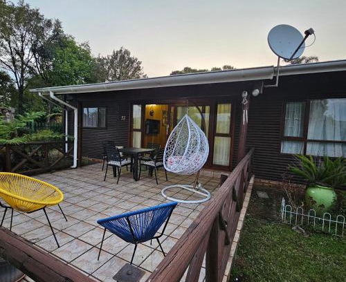Graskop House | Yello guest house chalets
