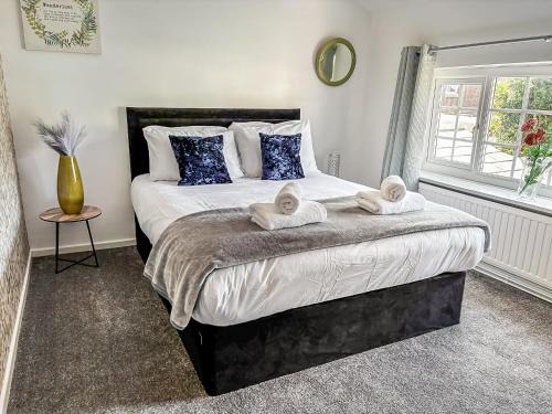 Southport House | Yellow House Cottage