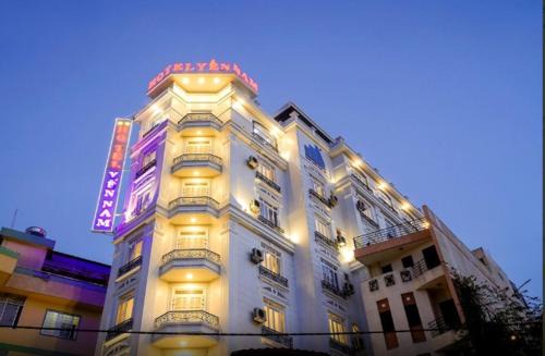 Phu Nhuan Hotel | Yen Nam Hotel Nguyen Trong Tuyen
