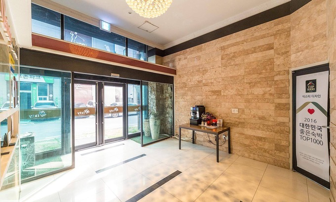 Hak-dong Hotel | Yeosu Hotel Sixty