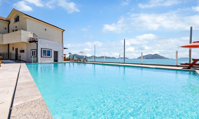 Hwajeong House | Yeosu Sumgeunel Pension