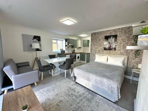 Walworth House | Yeshua Studio