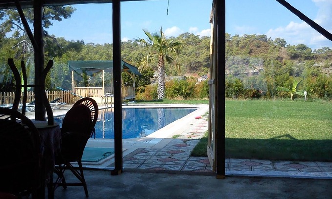 Yaniklar Hotel | Yesil Bahce Bungalow - Ahsap Evler
