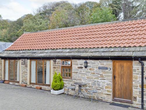 Holymoorside House | Yew Tree Bothy