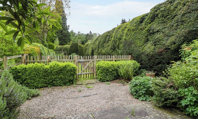 Docklow Cottage | Yew Tree Cottage