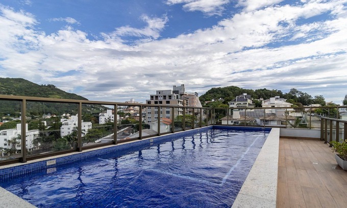 Carvoeira Apartment | YHD - Condominium With Pool Near Ufsc Located in Carvoeira, This Condominium is an Excellent Choi
