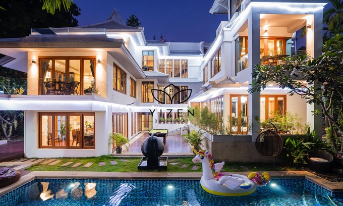 North Pattaya Villa | Yizen Beachfront Seaview Villa Wongamat Beach