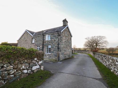 Dyffryn Ardudwy House | Ynys