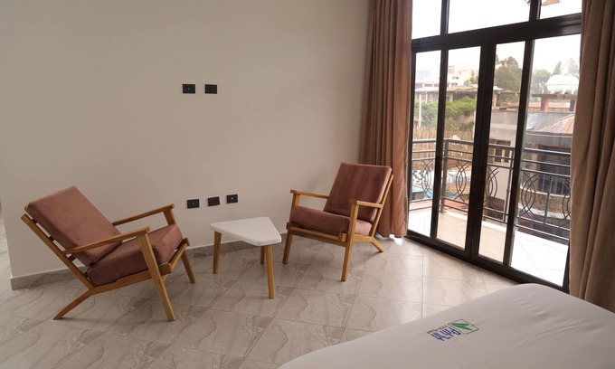 Bole Apartment | Yohannes Guesthouse Addis