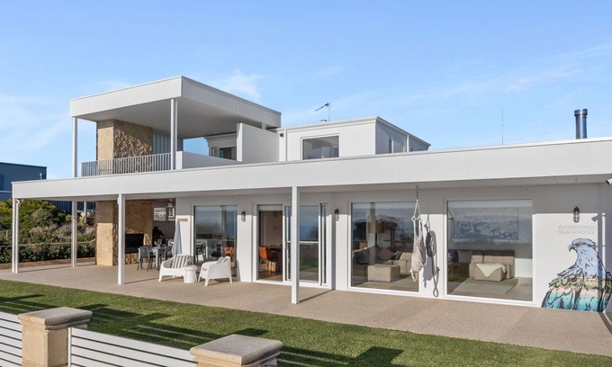 Peppermint Grove Beach House | Yoondoordo Beach House