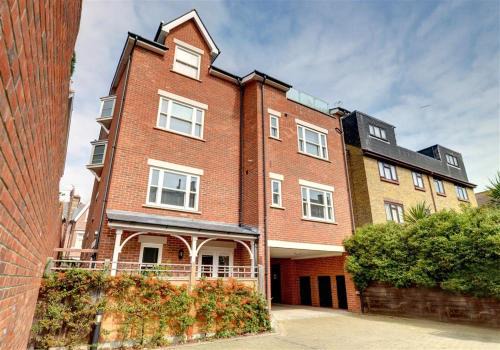 Broadstairs Apartment | York Mansions Apartment