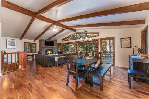 Fish Camp House | Yosemite Rendezvous