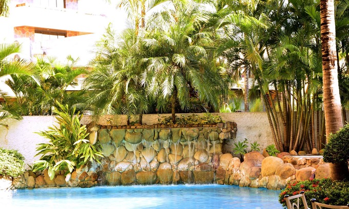 Santa Cruz Hotel | Yotau All Suites Hotel