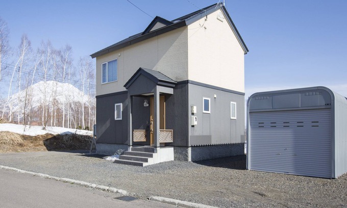 Niseko House | Yotei Chalets