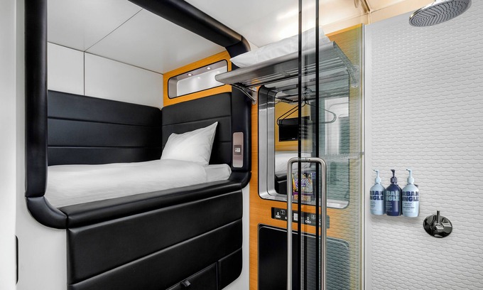 Gatwick Hotel | YotelAIR London Gatwick