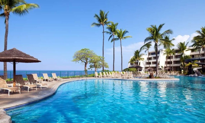 Keauhou House | You Found It! Kailua-Kona Getaway! 3 Modern Units, 4 Min. Walk to Haleo Luau!