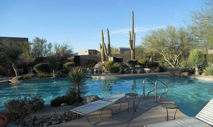 Carefree Villa | You'll Love The Views! Spacious 2br/2 1/2ba Condo With Sunset & Mountain Views!