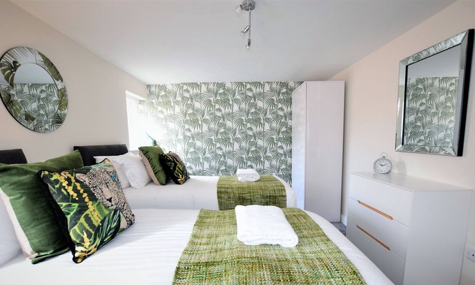 Brislington House | Your Apartment The Old Bank 2