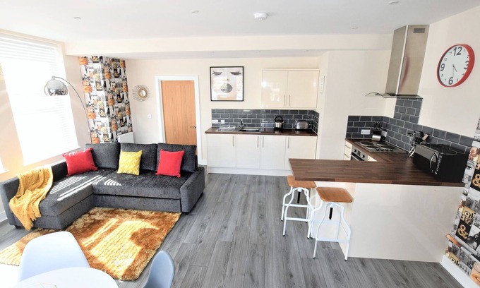 Brislington Apartment | Your Apartment The Old Bank 1