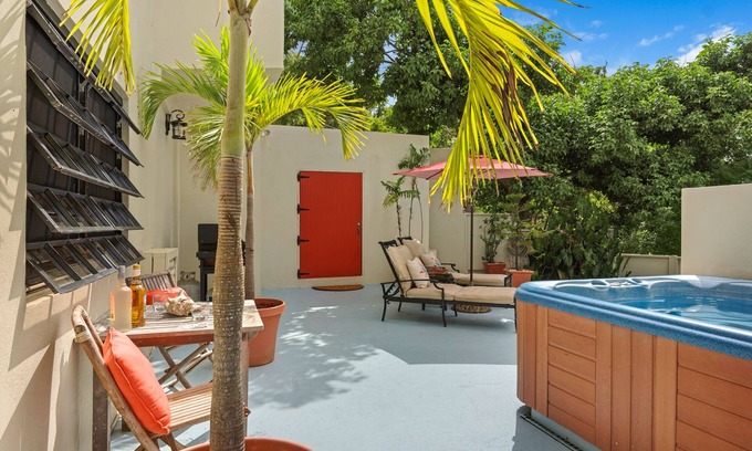 Red Hook House | YOUR CARIBBEAN RESET — 4 Nights of Pure Island Relaxation FALL RATE SPECIAL