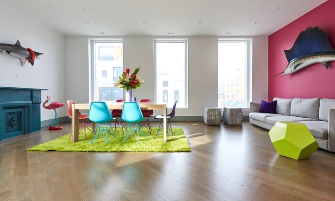 Wicker Park Apartment | Your Chicago Tropical Oasis in the Heart of Wicker Park!