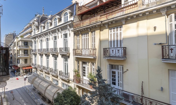 Thessaloniki City Centre Apartment | Your City Level